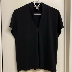 LIKE NEW PULLOVER BLOUSE